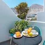 فندق Aegean Gold Kamári