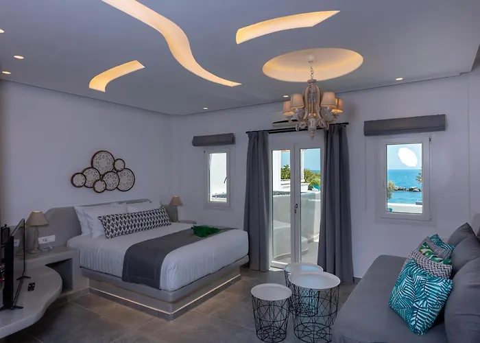 Aegean Gold * Kamari (Santorini)