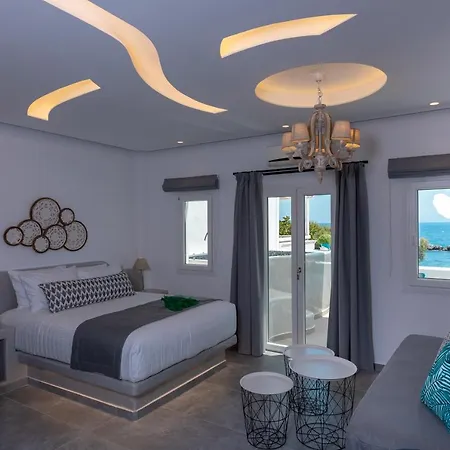 Aegean Gold * Kamari (Santorini)
